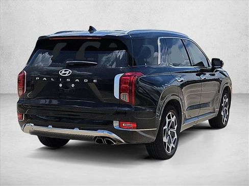 Used 2022 Hyundai Palisade Calligraphy FWD image 5