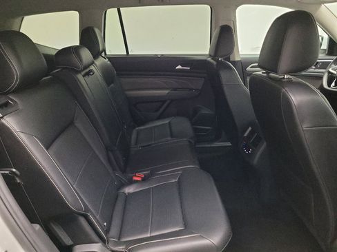 Used 2022 Volkswagen Atlas SE FWD image 19