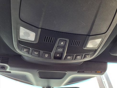 Used 2022 Lincoln Nautilus Reserve w/ Equipment Group 202A image 14