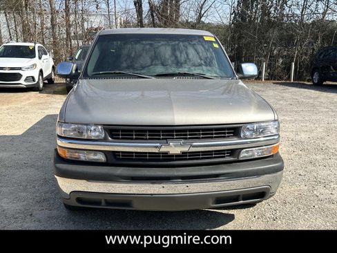 Used 2002 Chevrolet Silverado 1500 LS w/ Heavy Duty Suspension Pkg image 2