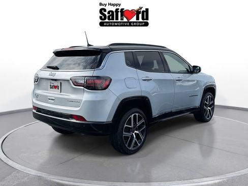Used 2025 Jeep Compass Limited w/ Elite Group image 8