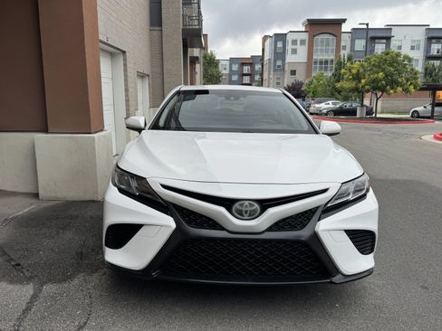 Used 2018 Toyota Camry SE w/ Protection Package (Q2) FWD image 9