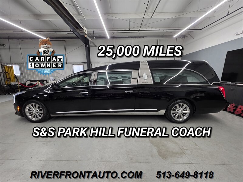 Used 2019 Cadillac XTS FWD image 1