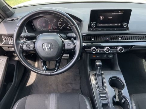 Used 2022 Honda Civic Sport image 11