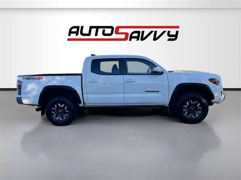 Used 2023 Toyota Tacoma TRD Off-Road image 8