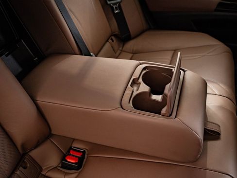 Certified 2025 Lexus ES 300h w/ Luxury Package image 44