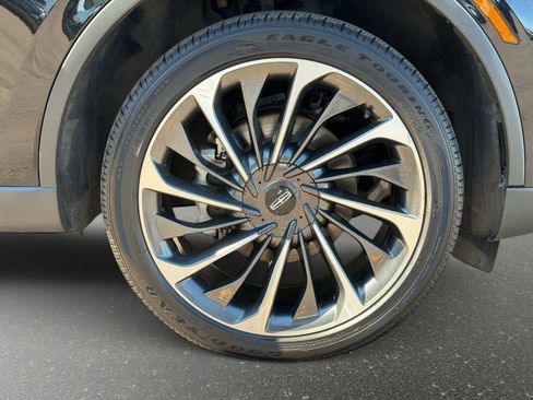 Used 2025 Lincoln Aviator Reserve w/ Equipment Group 201A AWD/4WD image 12