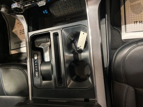 Used 2024 Ford F150 Platinum AWD/4WD image 8