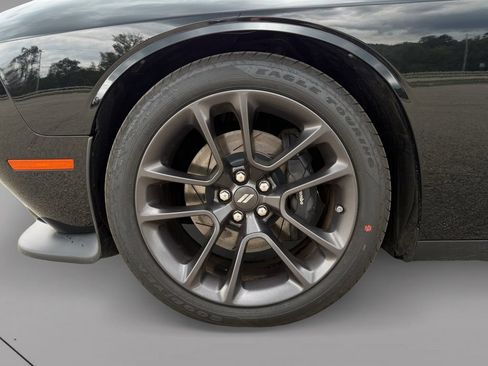 Used 2022 Dodge Challenger R/T Scat Pack w/ Plus Package RWD image 23
