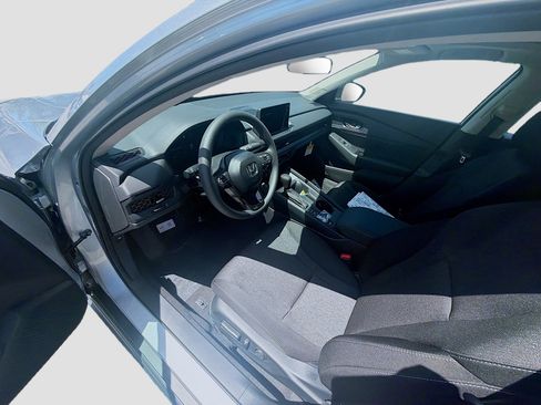 New 2026 Honda Accord SE image 9
