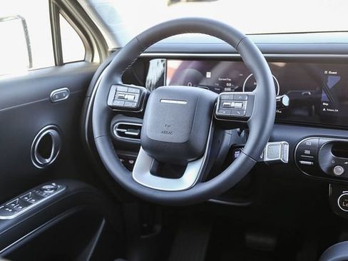 New 2026 Hyundai Palisade SEL Premium w/ Tow & Go Package FWD image 17