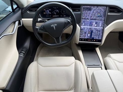 Used 2018 Tesla Model S AWD image 17