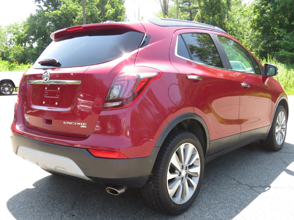 Used 2019 Buick Encore Preferred AWD/4WD image 5