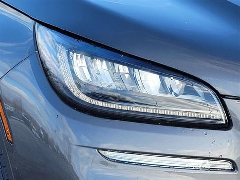 Certified 2024 Lincoln Corsair AWD w/ Equipment Group 101A image 16