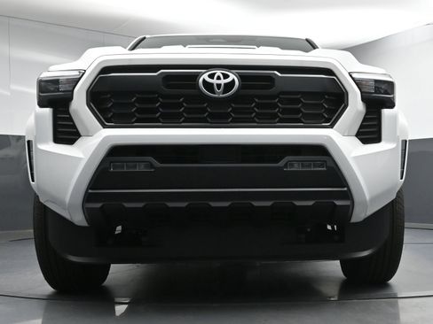 New 2025 Toyota Tacoma TRD Sport image 20