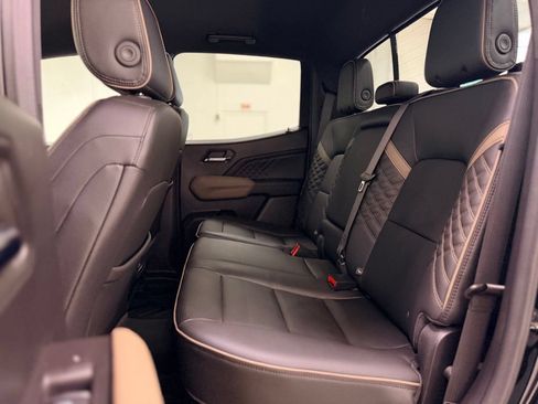 Used 2023 GMC Canyon Denali AWD/4WD image 22