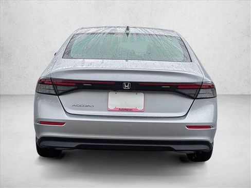 Used 2023 Honda Accord EX image 7