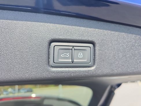 New 2025 Audi Q5 Premium Plus image 13