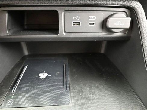 New 2025 Honda Pilot Touring image 23