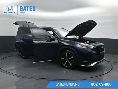 Used 2021 Toyota Highlander XSE FWD image 61