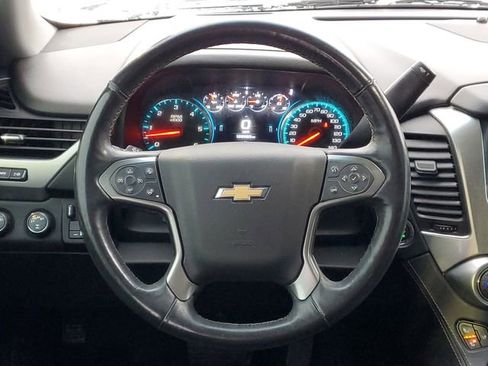 Used 2018 Chevrolet Tahoe Premier AWD/4WD image 40