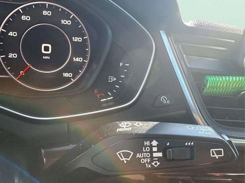Used 2019 Audi Q5 2.0T Premium Plus AWD/4WD image 28