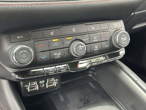 Used 2023 Dodge Durango R/T AWD/4WD image 26