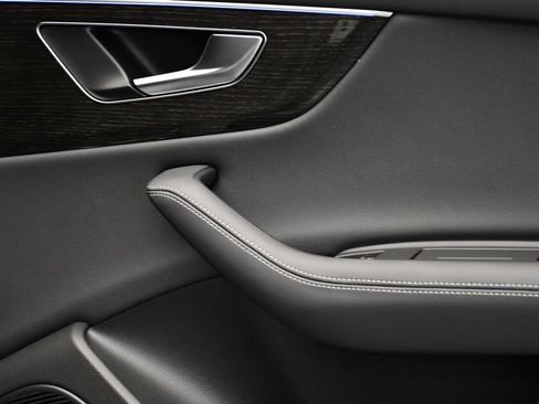 New 2026 Audi Q8 Premium Plus image 51