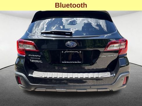 Used 2019 Subaru Outback 2.5i Touring AWD/4WD image 11
