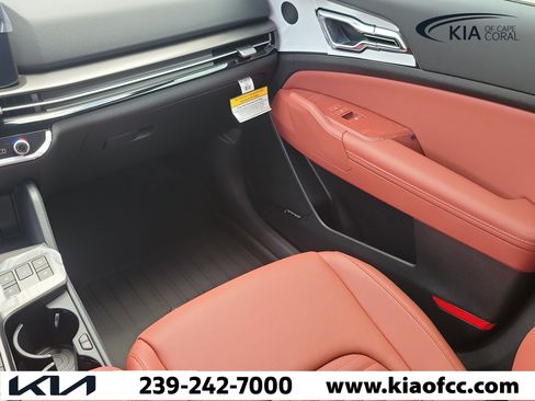 New 2026 Kia Sportage SX FWD image 19