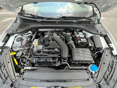 Certified 2025 Volkswagen Jetta S FWD image 31