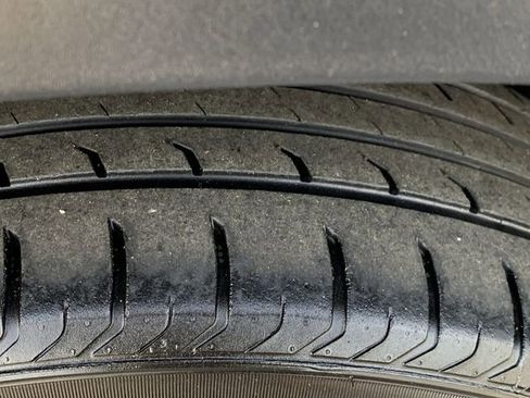 Used 2017 Honda Pilot Touring image 37