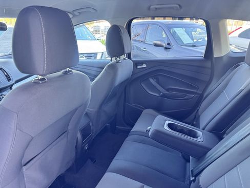 Used 2015 Ford Escape SE FWD image 24