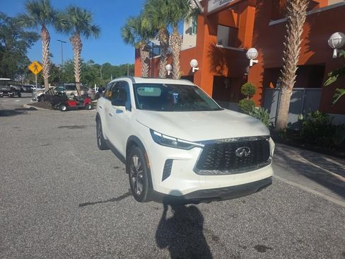 Used 2024 INFINITI QX60 Luxe w/ Cargo Package AWD/4WD image 2