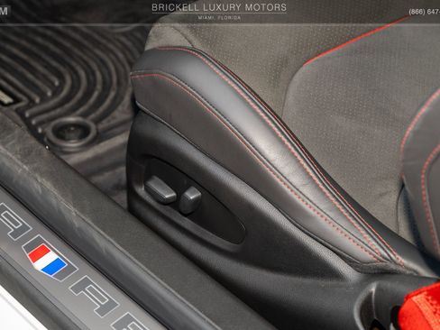 Used 2022 Chevrolet Camaro ZL1 RWD image 60