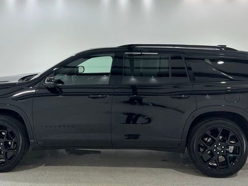 Used 2026 Chevrolet Traverse RS w/ LPO, Floor Liner Package image 2