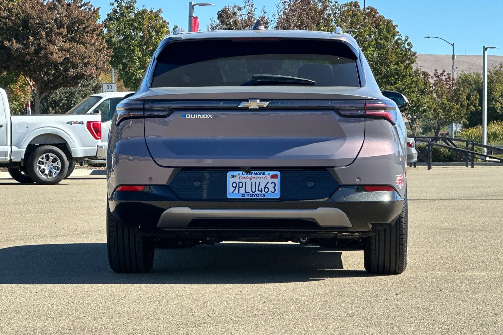 Used 2024 Chevrolet Equinox EV LT w/ LPO, All-Weather Mat Package FWD image 5