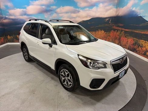 Used 2019 Subaru Forester Premium w/ Popular Package #1 AWD/4WD image 2