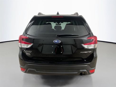 Used 2024 Subaru Forester Limited AWD/4WD image 12