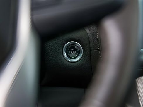 Used 2021 GMC Yukon Denali image 19