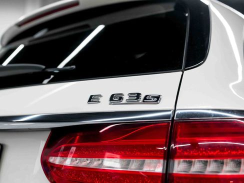 Used 2019 Mercedes-Benz E 63 AMG S image 27
