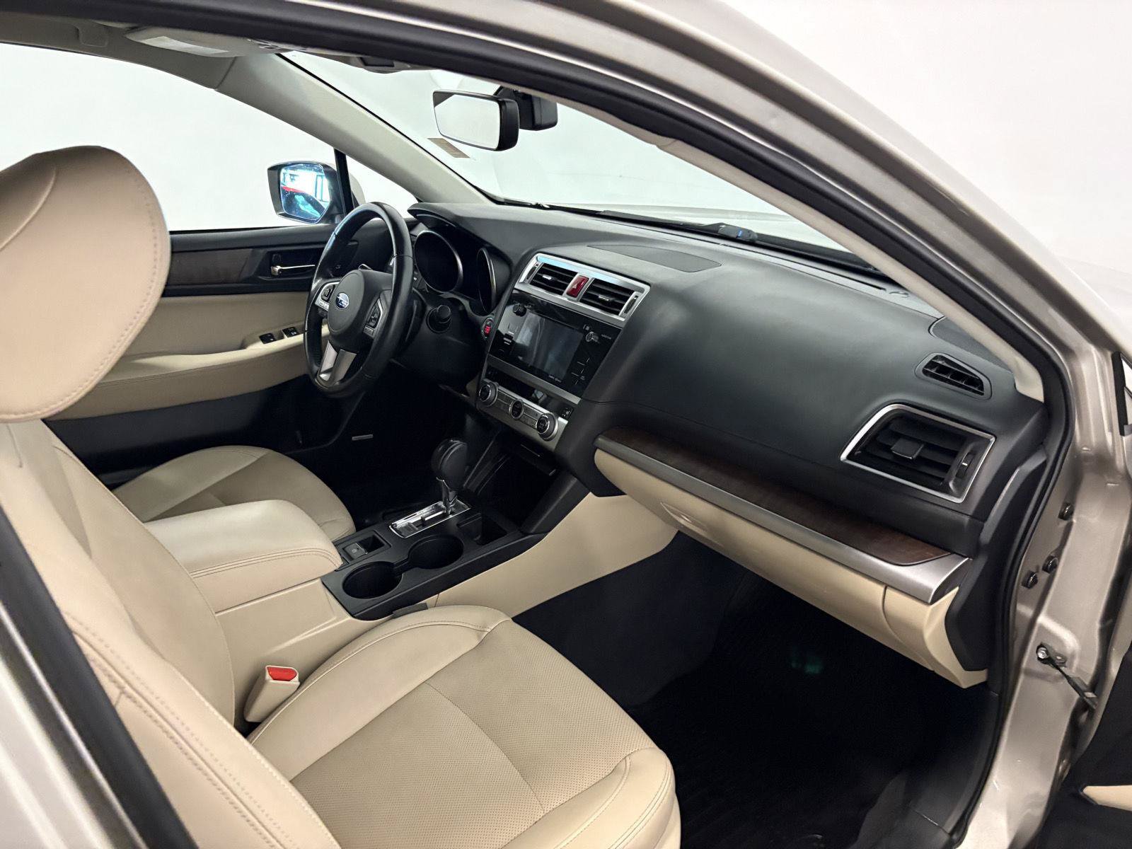Used 2017 Subaru Outback 2.5i Limited AWD/4WD image 56