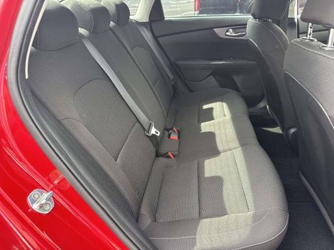 Used 2020 Kia Forte LXS FWD image 12