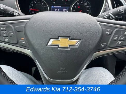 Used 2023 Chevrolet Equinox LT image 19