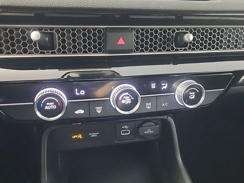 Certified 2023 Honda Civic LX image 28