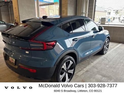 Used 2023 Volvo C40 Recharge Core AWD/4WD image 3