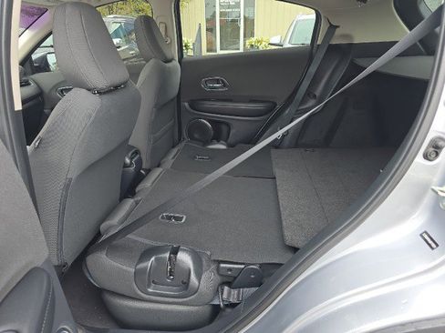 Used 2020 Honda HR-V EX image 33