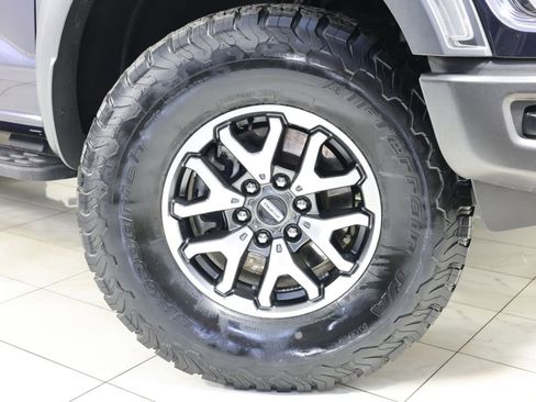 Used 2022 Ford F150 Raptor w/ Equipment Group 801A High AWD/4WD image 14