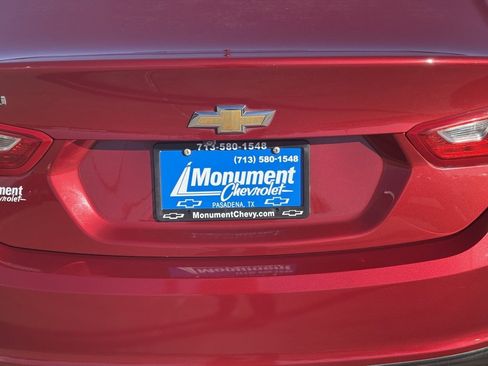 Used 2016 Chevrolet Malibu LT image 13