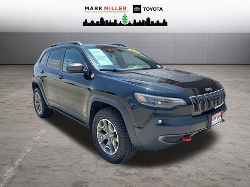 Used 2020 Jeep Cherokee Trailhawk AWD/4WD image 7